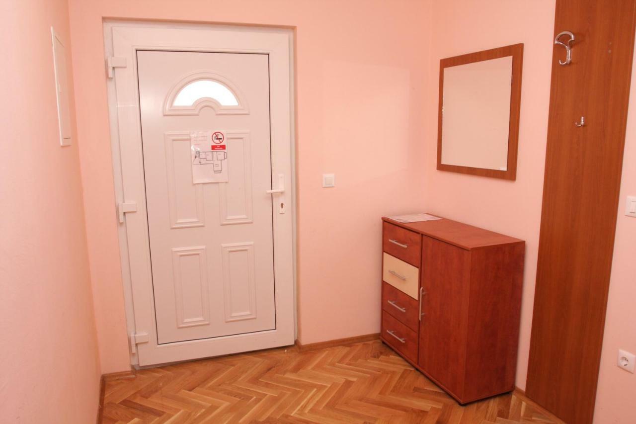 Apartmani Paula Makarska Bagian luar foto